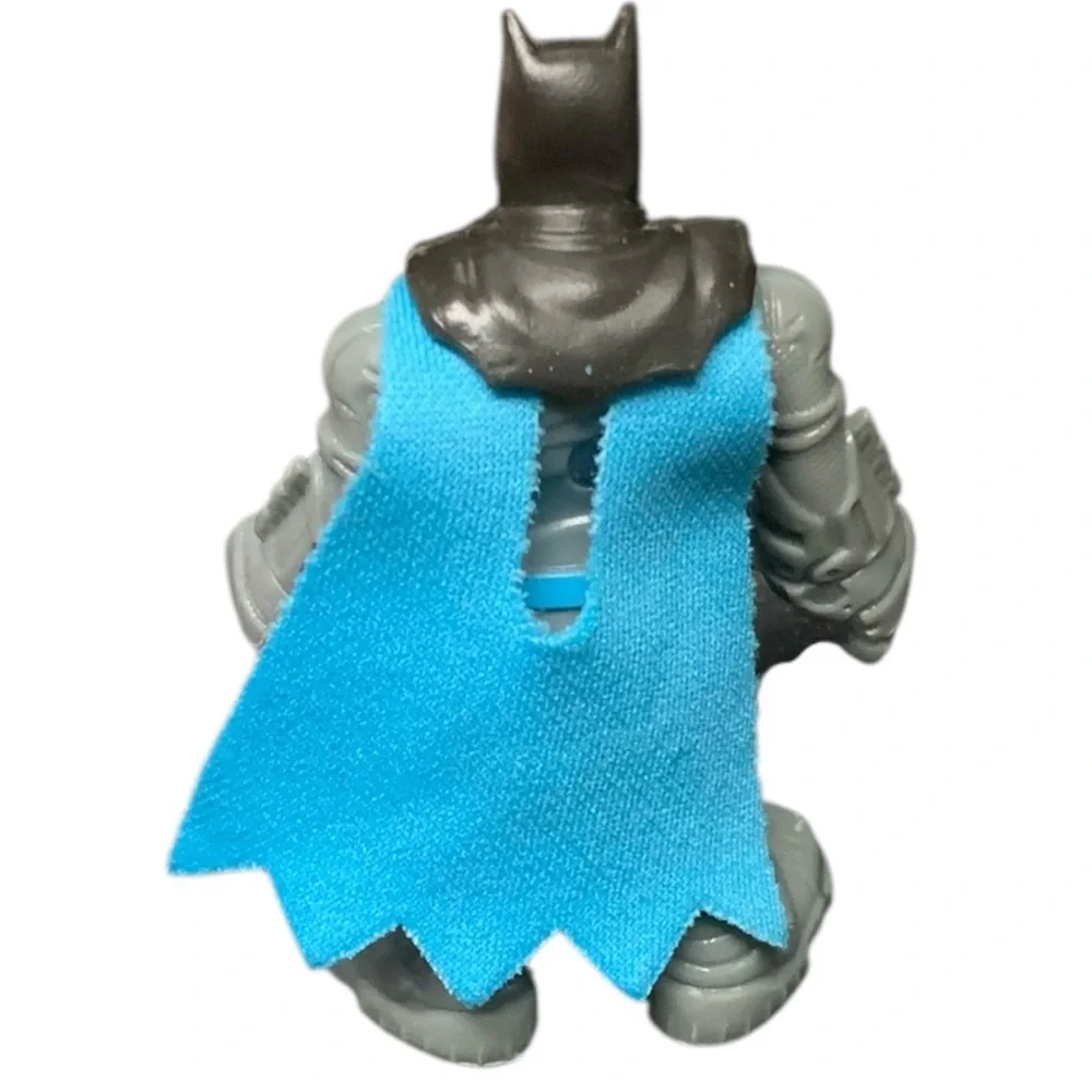 Imaginext DC Super Friends: Gotham City Armor Suit Batman Figure w/ blue belt